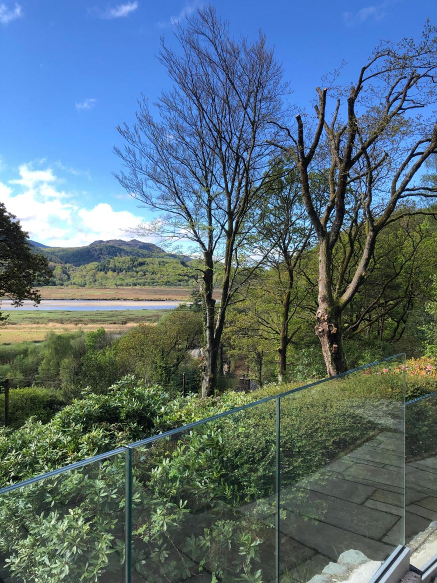 Snowdonia Mawddach Escape Villa ดอลเกซเซย์ ภายนอก รูปภาพ